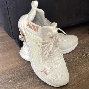 Puma womens shoes softride